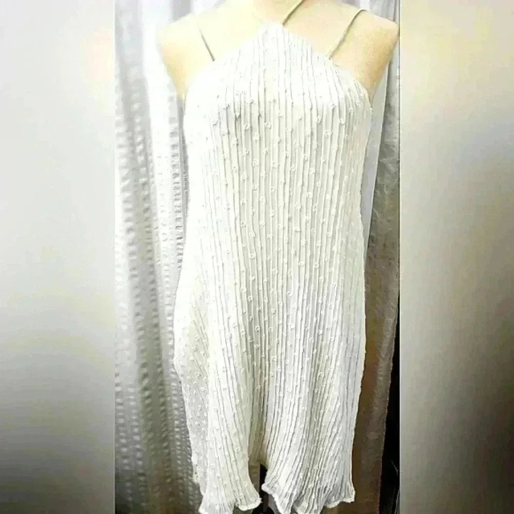 74 J.O.A Los Angeles White Midi Dress Medium